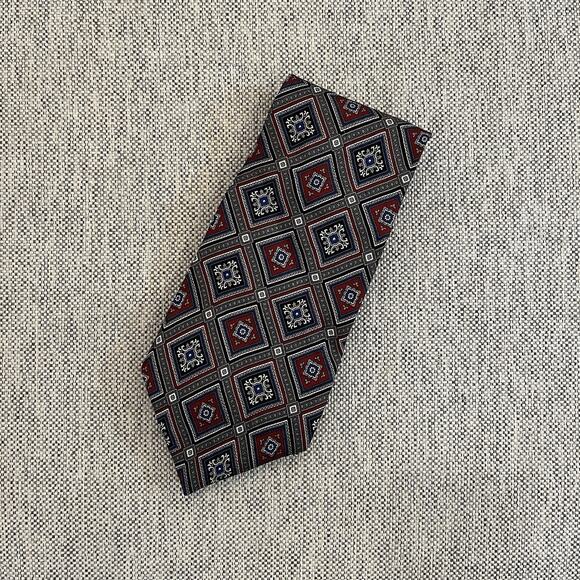 Givenchy Monsieur Silk Diamond Tie USA Tan and Gray Burgundy 64” Length 4” Wide - Picture 1 of 6